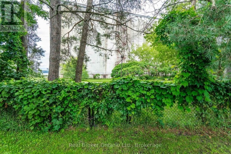 137 FOURTH STREET, Midland, Ontario, L4R3S9