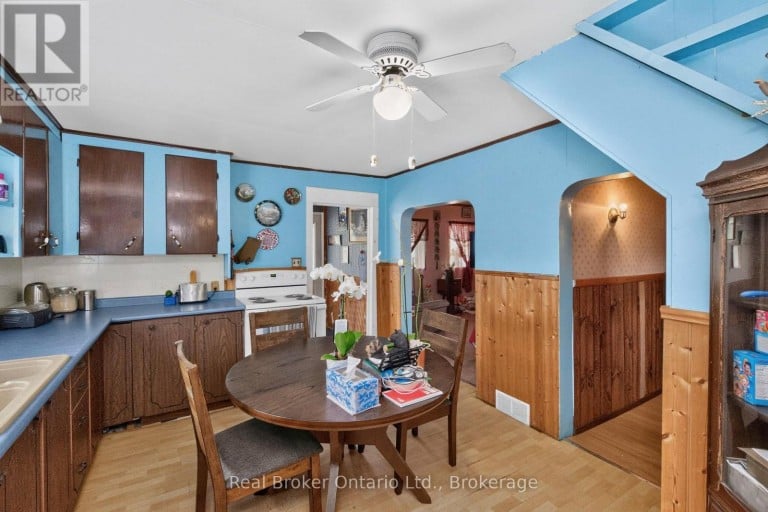 137 FOURTH STREET, Midland, Ontario, L4R3S9