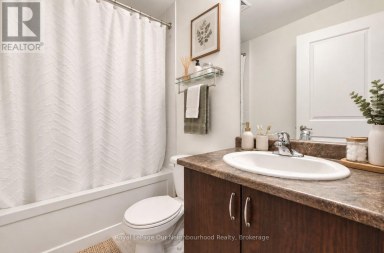 205 - 1 SIDNEY LANE Clarington (Bowmanville) Ontario photo 13