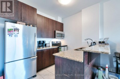 205 - 1 SIDNEY LANE Clarington (Bowmanville) Ontario photo 4