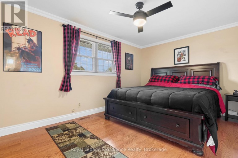 28 SHONIKER AVENUE, Quinte West (Trenton Ward), Ontario, K8V2B5