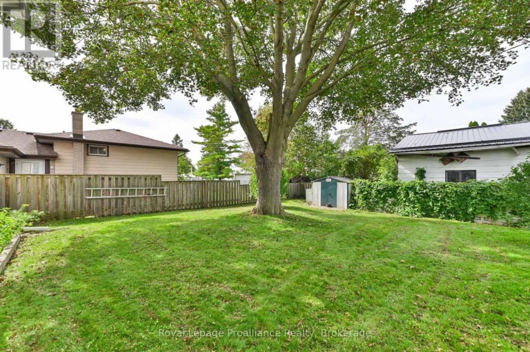28 SHONIKER AVENUE, Quinte West (Trenton Ward), Ontario, K8V2B5