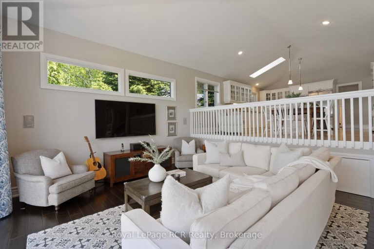 139 SOUTH SHORES ROAD, Grey Highlands, Ontario, N0C1E0