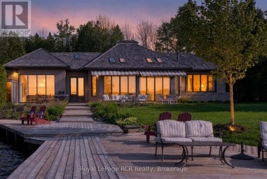 139 SOUTH SHORES ROAD Grey Highlands Ontario photo 3