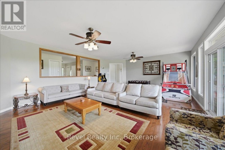 1100 MORNING GLORY DRIVE, Highlands East (Glamorgan), Ontario, K0M1R0