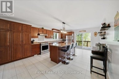 1100 MORNING GLORY DRIVE Highlands East (Glamorgan) Ontario photo 14