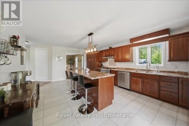 1100 MORNING GLORY DRIVE Highlands East (Glamorgan) Ontario photo 15