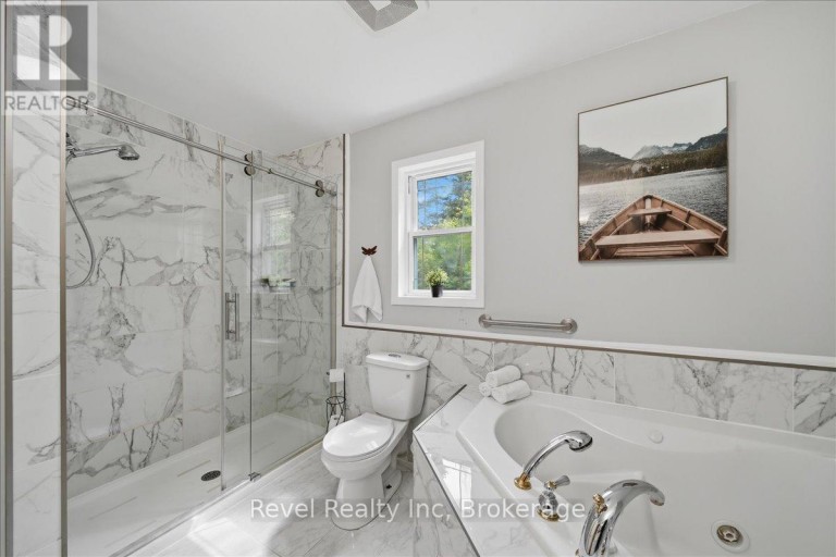 1100 MORNING GLORY DRIVE, Highlands East (Glamorgan), Ontario, K0M1R0