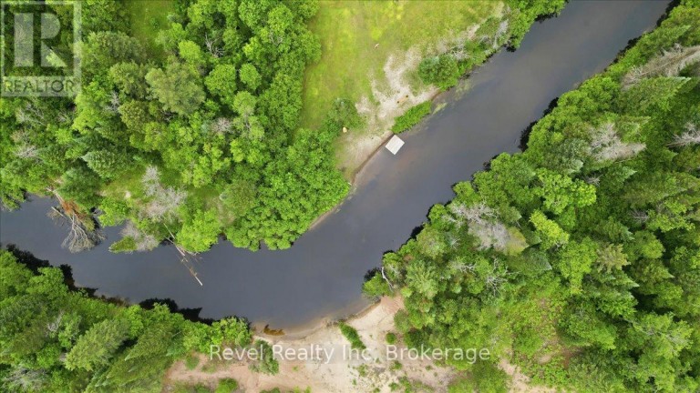 1100 MORNING GLORY DRIVE, Highlands East (Glamorgan), Ontario, K0M1R0