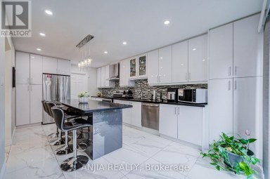 39 MILLCROFT WAY Vaughan (Brownridge) Ontario photo 13