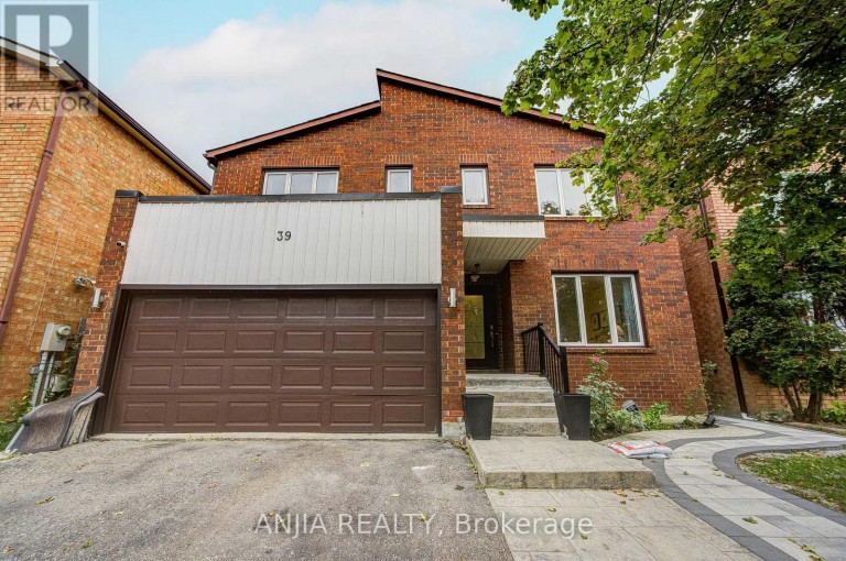 39 MILLCROFT WAY, Vaughan (Brownridge), Ontario, L4J6P2
