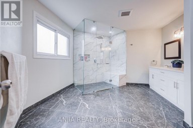 39 MILLCROFT WAY Vaughan (Brownridge) Ontario photo 26
