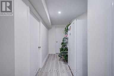39 MILLCROFT WAY Vaughan (Brownridge) Ontario photo 40