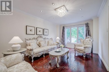 39 MILLCROFT WAY Vaughan (Brownridge) Ontario photo 7