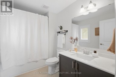 713 LATIMER WAY Peterborough (Monaghan Ward 2) Ontario photo 33