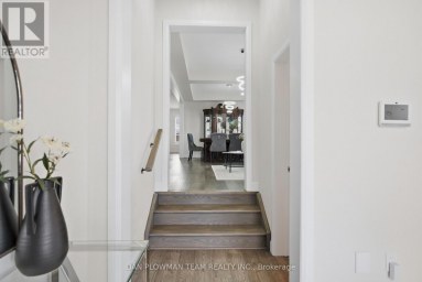 713 LATIMER WAY Peterborough (Monaghan Ward 2) Ontario photo 4