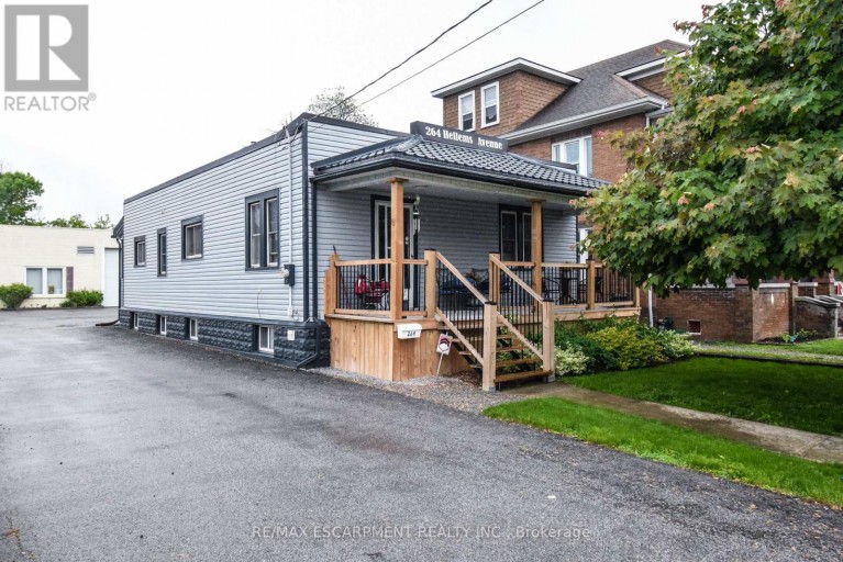 264 HELLEMS AVENUE, Welland (Welland Downtown), Ontario, L3B3B7