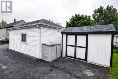 258 HELLEMS AVENUE Welland (Welland Downtown) Ontario photo 6