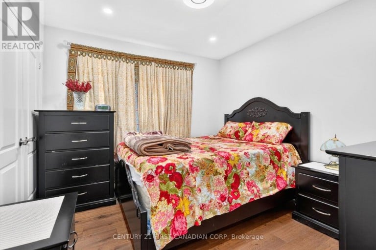 569 CHEAPSIDE STREET, London East (East B), Ontario, N5Y3X7