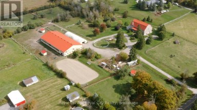 11233 2ND LINE Milton (Campbellville) Ontario photo 34
