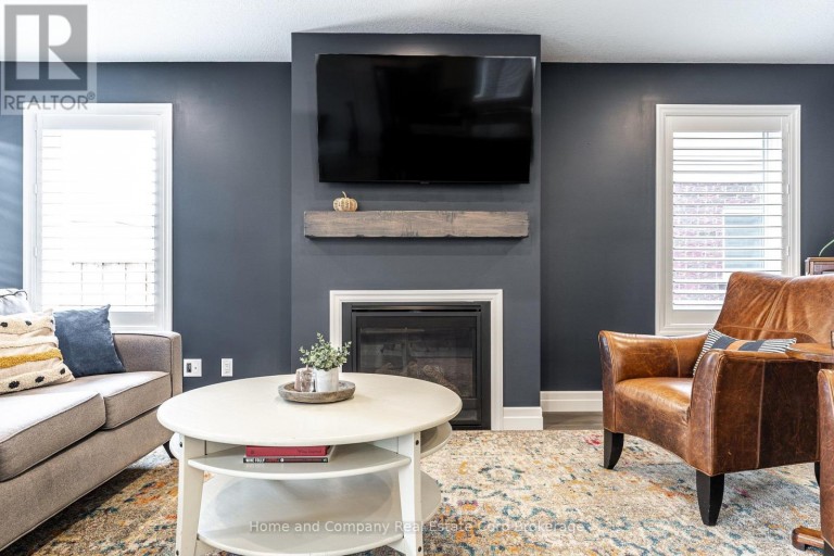 40 ROBERTSON DR DRIVE, Stratford, Ontario, N5A0J5