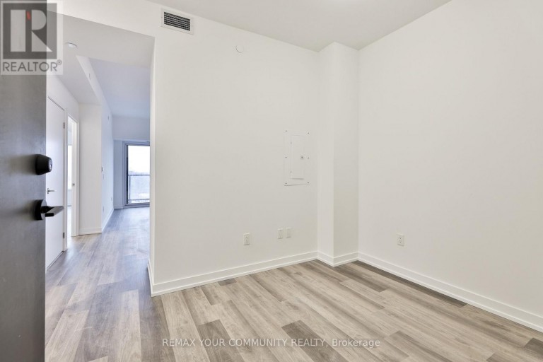 614 - 1480 BAYLY STREET, Pickering (Bay Ridges), Ontario, L1W3R5