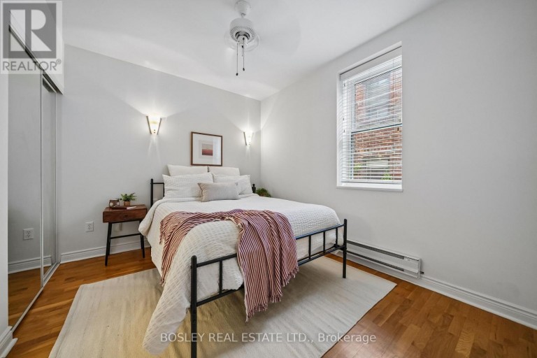 204 - 15 GLEN MANOR DRIVE, Toronto (The Beaches), Ontario, M4E2X3