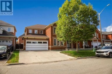 22 MEADOW GLADE ROAD Brampton (Sandringham-Wellington) Ontario photo 2