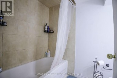 22 MEADOW GLADE ROAD Brampton (Sandringham-Wellington) Ontario photo 23