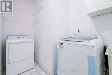 22 MEADOW GLADE ROAD Brampton (Sandringham-Wellington) Ontario photo 27