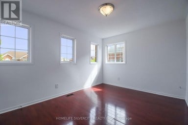 22 MEADOW GLADE ROAD Brampton (Sandringham-Wellington) Ontario photo 28