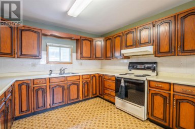 225 Beverley ST Sault Ste Marie Ontario photo 10