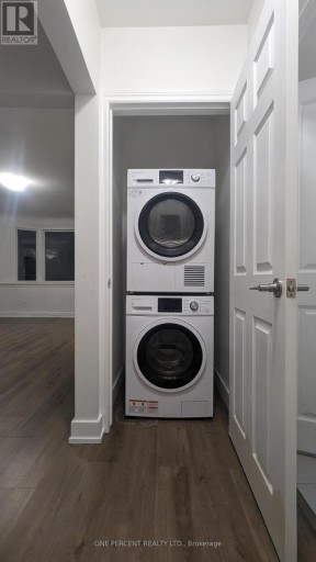 1 - 249 EAST 18TH STREET, Hamilton (Inch Park), Ontario, L9A4P5