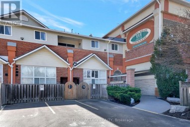 212 - 111 GREY STREET Brantford Ontario photo 1