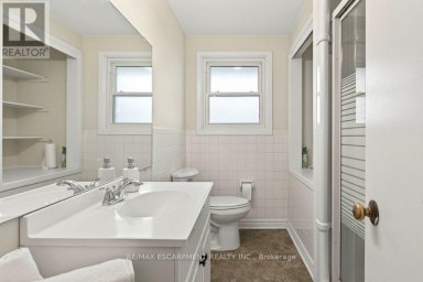 20 ST. CHARLES DRIVE Thorold (Thorold Downtown) Ontario photo 11