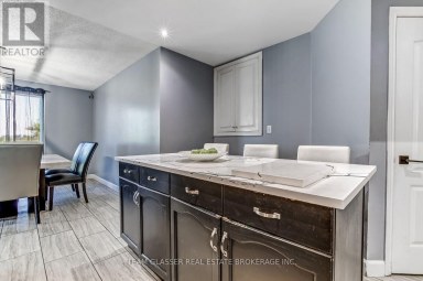 23999 MAYFAIR ROAD Adelaide Metcalfe Ontario photo 15
