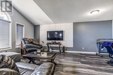 23999 MAYFAIR ROAD Adelaide Metcalfe Ontario photo 17