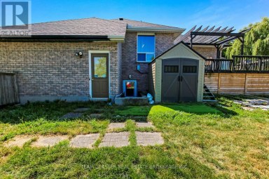 23999 MAYFAIR ROAD Adelaide Metcalfe Ontario photo 44