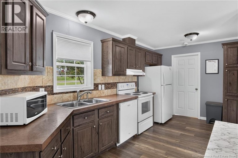 3 Daisy Street, Saint John, New Brunswick, E2M5M9