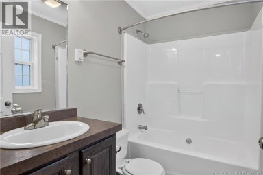 3 Daisy Street Saint John New Brunswick photo 16