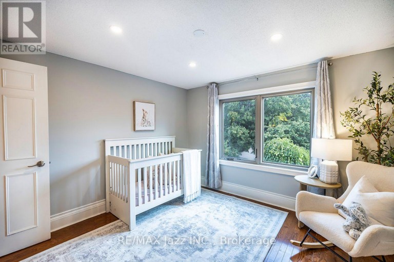 106 TILMAN CIRCLE, Markham (Markham Village), Ontario, L3P5V3