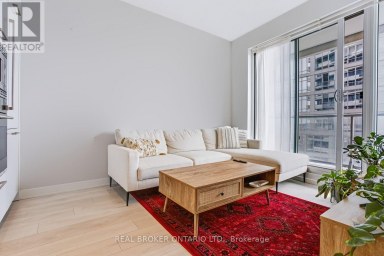 4207 - 2221 YONGE STREET Toronto (Mount Pleasant West) Ontario photo 3