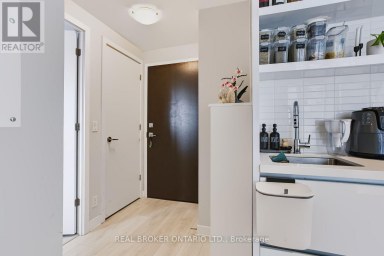 4207 - 2221 YONGE STREET Toronto (Mount Pleasant West) Ontario photo 8