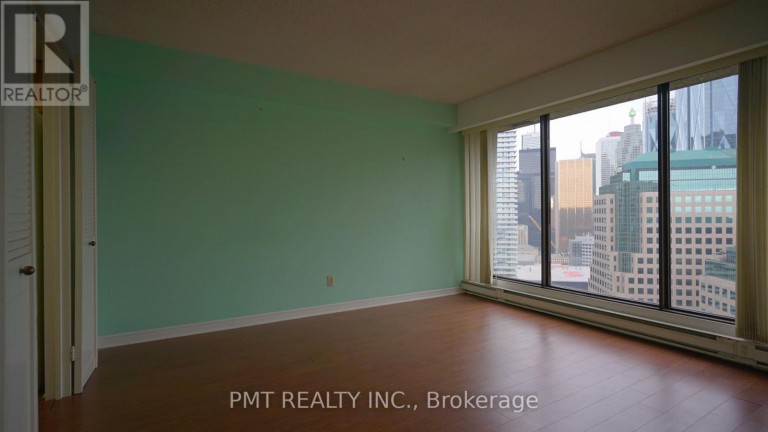 3107 - 65 HARBOUR SQUARE, Toronto (Waterfront Communities), Ontario, M5J2L4