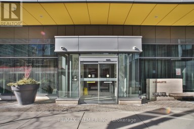 1606 - 8 CHARLOTTE STREET Toronto (Waterfront Communities) Ontario photo 3