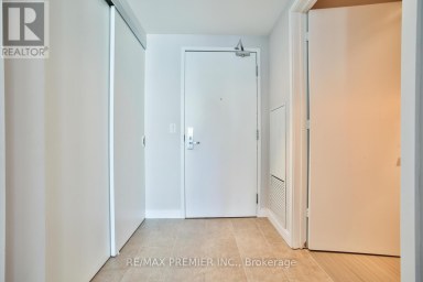 1606 - 8 CHARLOTTE STREET Toronto (Waterfront Communities) Ontario photo 8