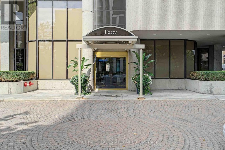 201 - 40 ROSEHILL ROAD, Toronto (Rosedale-Moore Park), Ontario, M4T1G5