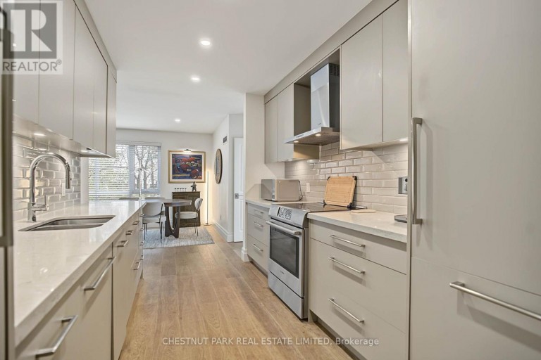 201 - 40 ROSEHILL ROAD, Toronto (Rosedale-Moore Park), Ontario, M4T1G5
