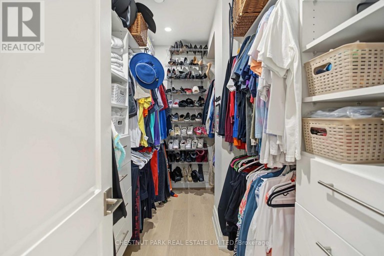 201 - 40 ROSEHILL ROAD, Toronto (Rosedale-Moore Park), Ontario, M4T1G5