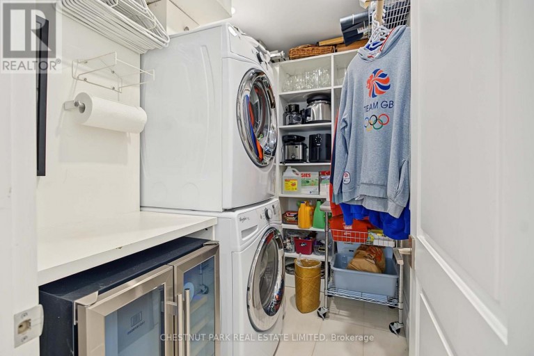 201 - 40 ROSEHILL ROAD, Toronto (Rosedale-Moore Park), Ontario, M4T1G5